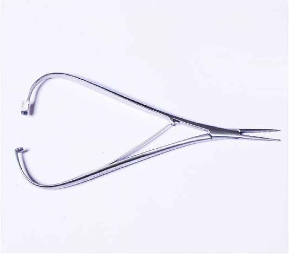 METRO MATHEW NEEDLE HOLDER