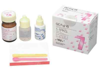 GC Fuji 7 (Powder- Liquid)